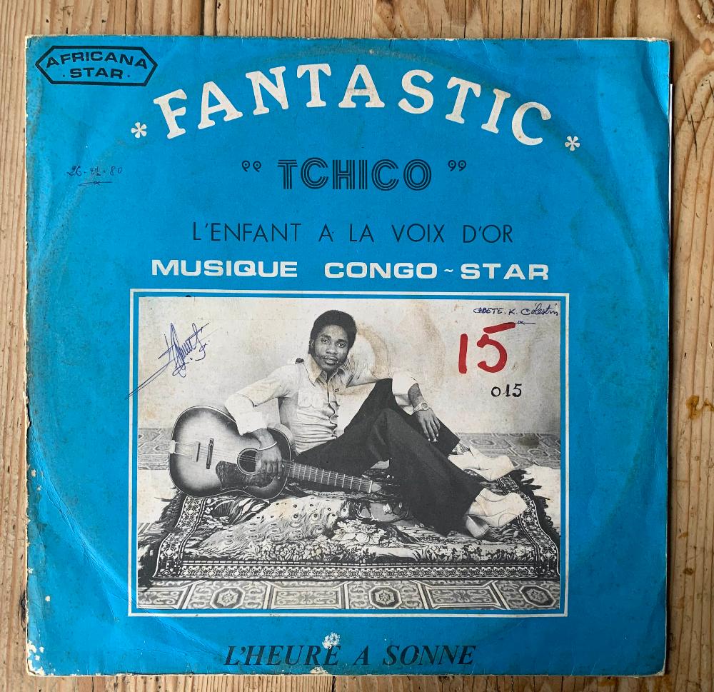 Fantastic "Tchico" L'Enfant A La Voix D'Or - L'heure A Sonne